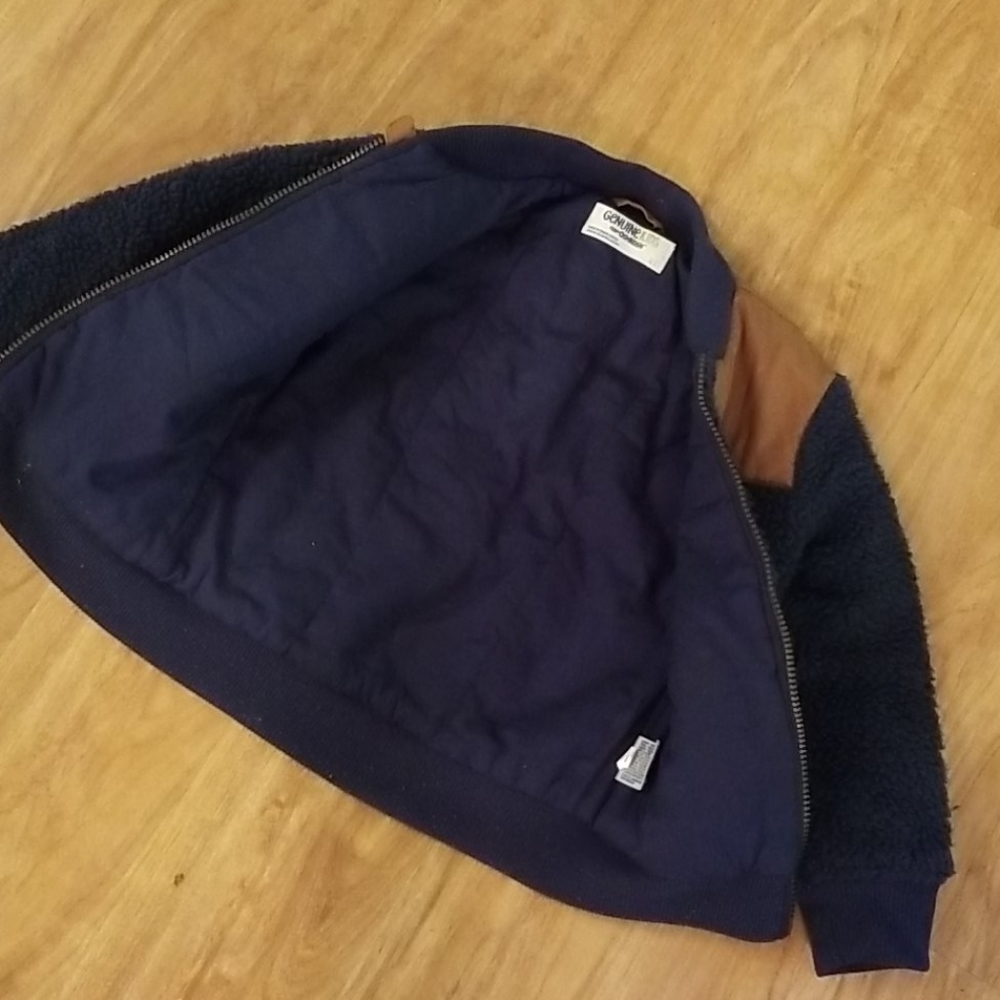 Jacket - Picture 3 of 4